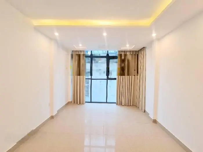 Cực hiếm, bán nhà Nguyễn Chánh, ô tô vào nhà thang máy KD văn phòng, 60,3m2, giá 17,3 tỷ