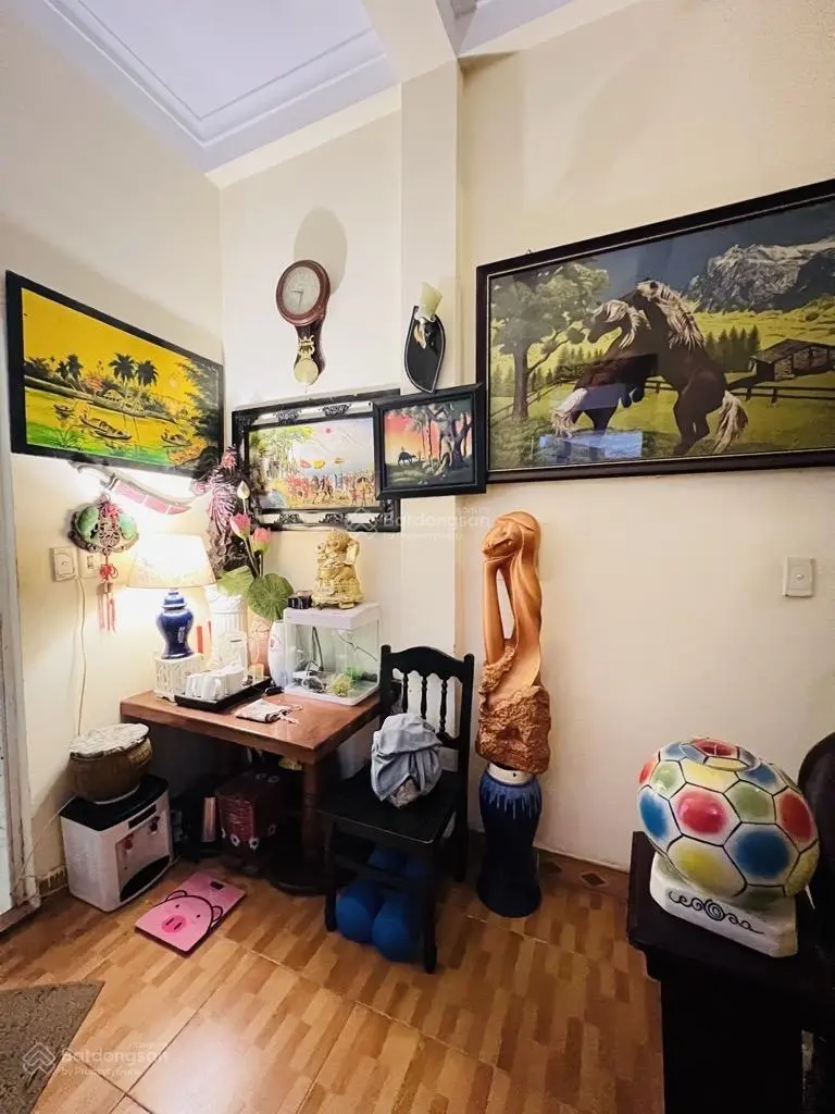 Bán nhà riêng chính chủ 41m2.Lô góc 3 mặt thoáng- Ô tô đỗ cửa Gần Hồ Linh Đàm