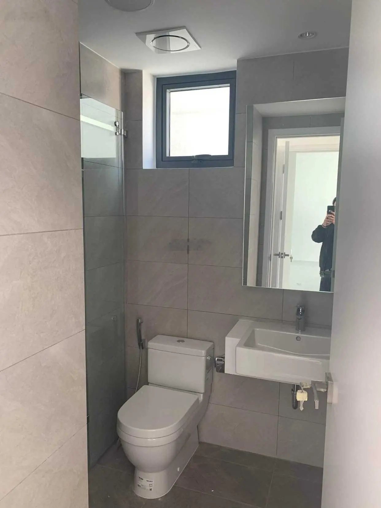 Bán căn hộ Dlusso - 2 phòng ngủ - 4.2 tỷ