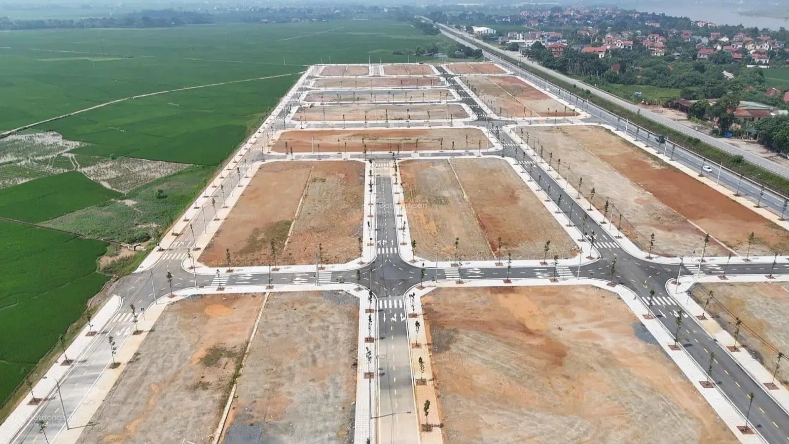 Chính chủ e cần bán lô đất đấu giá Đồng Nhà Vác Lâm Thao - Thị Trấn Lâm Thao - Việt Trì - Phú Thọ