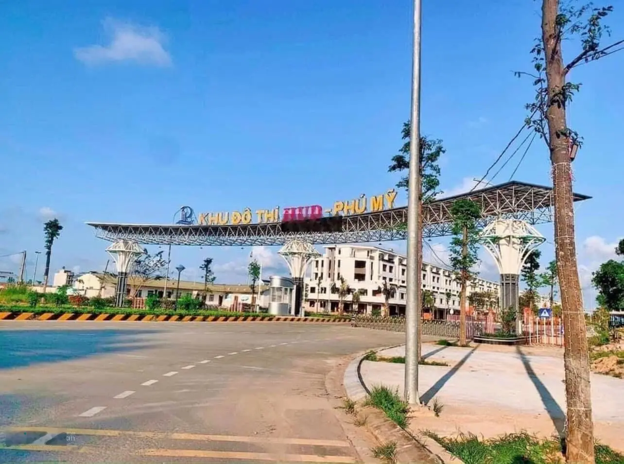 Đất nền Phú Mỹ cực rẻ, sổ sẵn, đối diện công viên, chiết khấu 3%, giá chỉ 1 tỷ LH 0971 866 ***