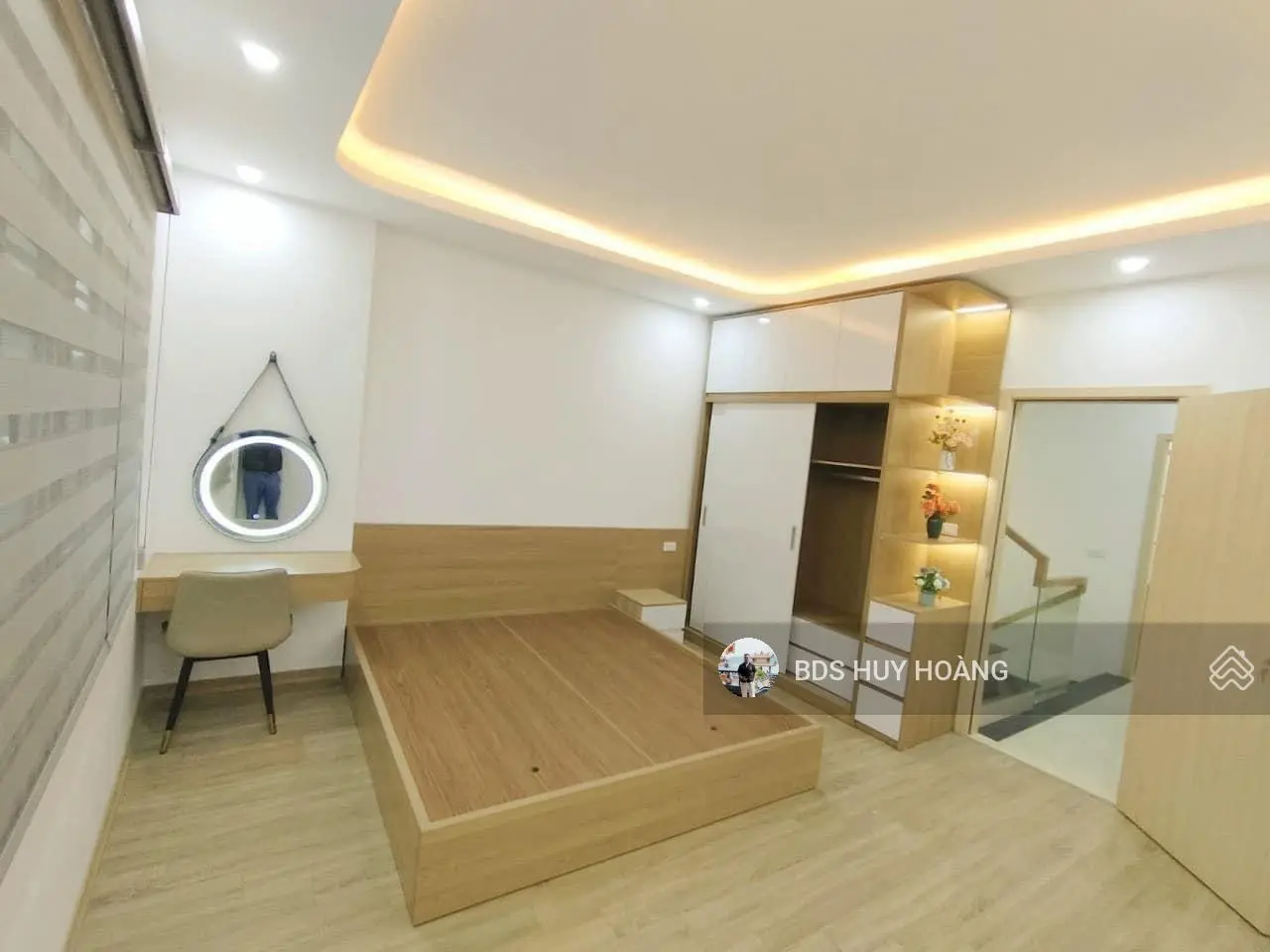Nhà đẹp về ở ngay hộ khẩu hà đông 33m2 chỉ 3,15 tỷ full nội thất 200m ra quốc lộ 6