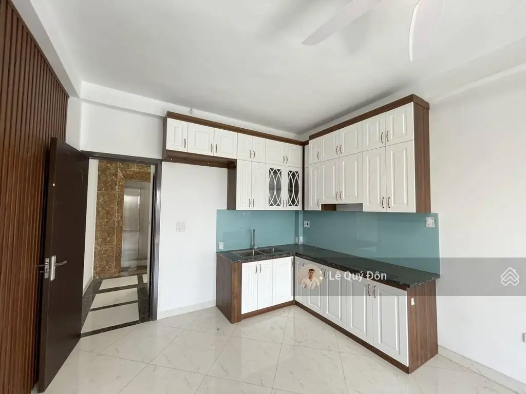 Hàng đã tuyệt chủng. Chỉ 9 tỷ. Sài đồng 50m2 x 6 tầng thang máy, ngõ ô tô tránh
