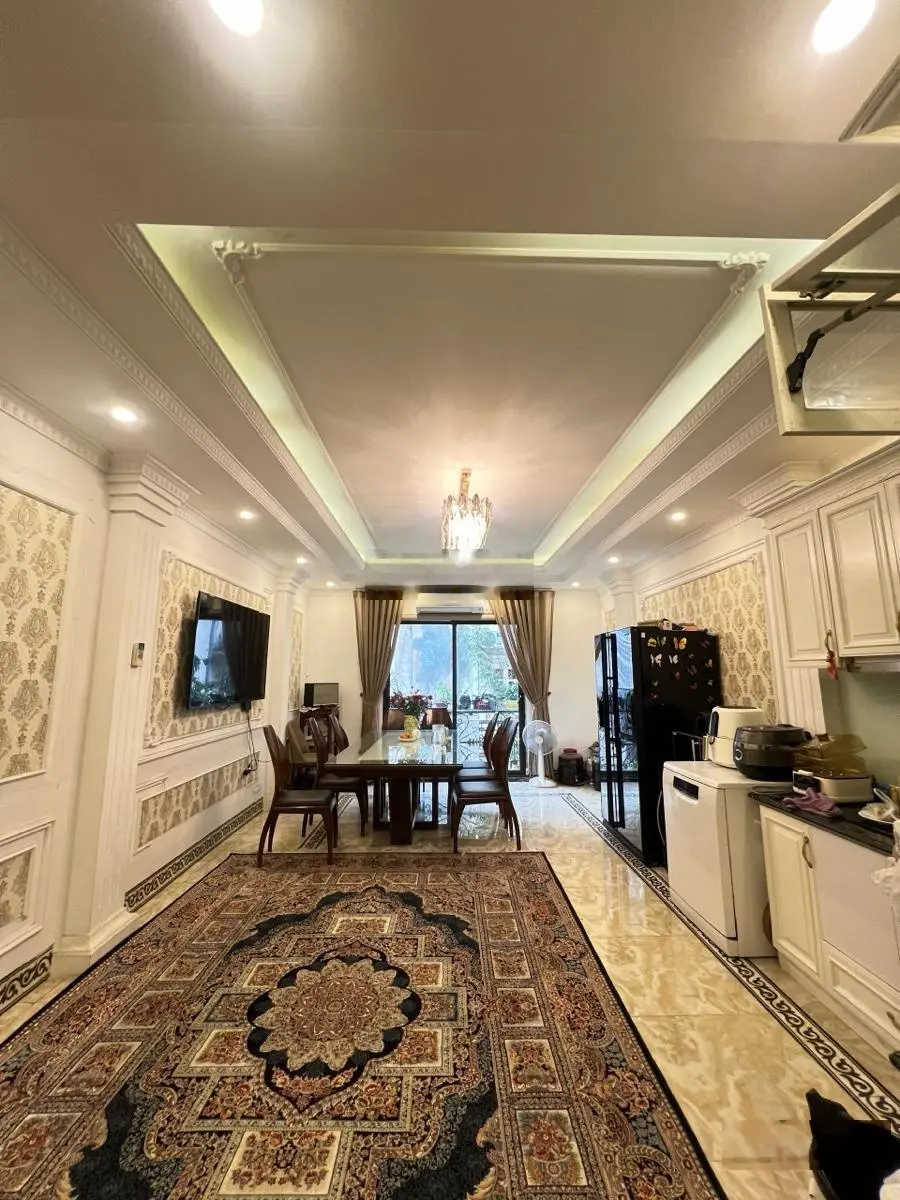 Bán nhà Thái Hà, 52m2 6 tầng, mặt tiền 4,3m giá 20,5 tỷ, nhà ngõ 178, ngõ ô tô, thang máy!