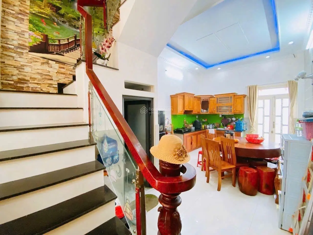 Bình Tân Hẻm 413 Lê Văn Quới nhà hẻm 2 mặt tiền trước sau 4 lầu xe hơi tới cửa giá 6,2 tỷ TL mạnh