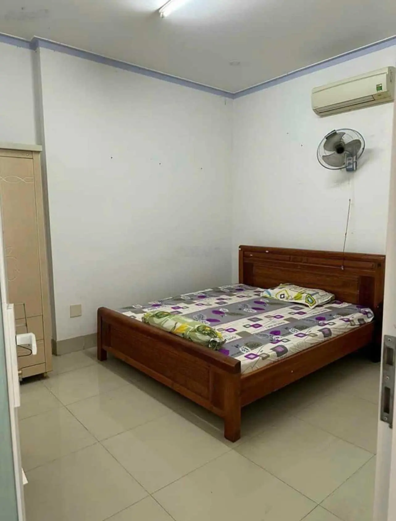 Chú Thảo cần tiền làm ăn bán nhà Đường Thái Phiên, P8, Q11. Giá 3,660 tỷ | DT 60,16m2 hẻm xe hơi
