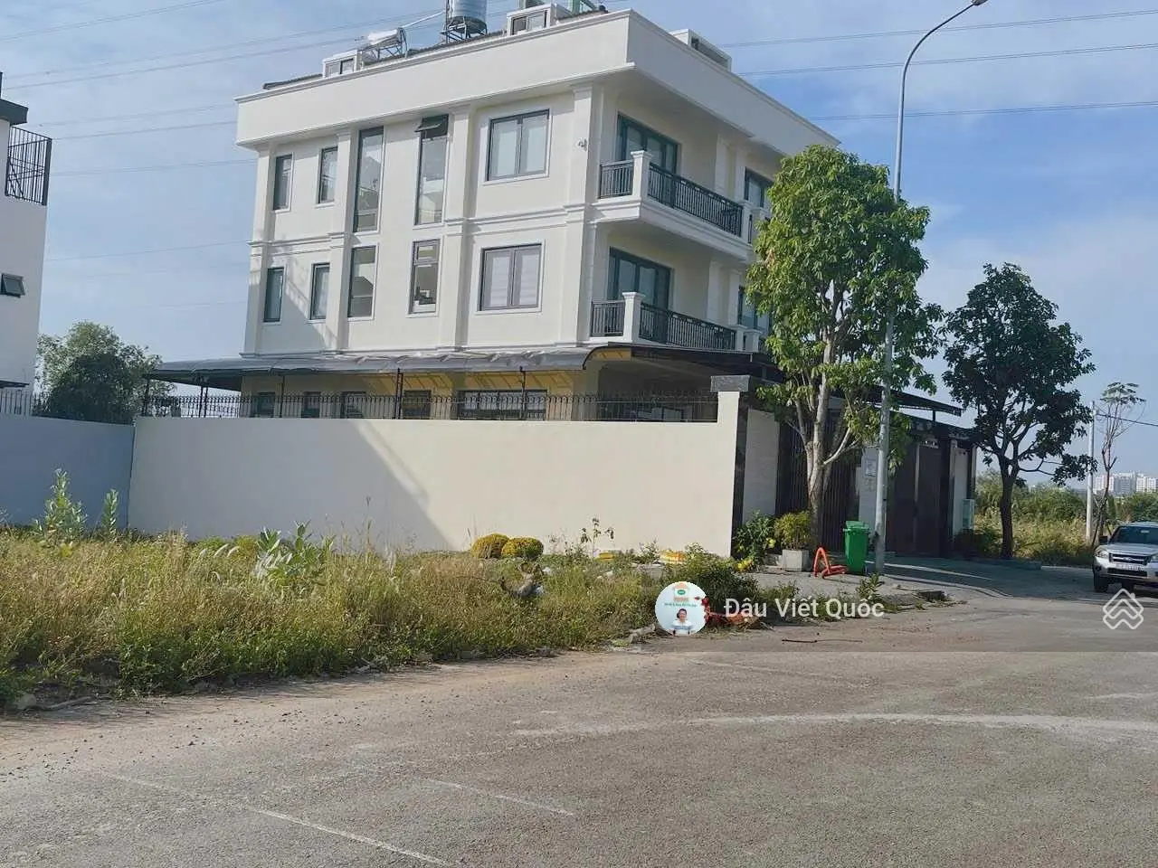Tổng hợp 1 số lô góc 2 mặt tiền chủ gửi bán tại KDC Sở Văn Hoá Thông Tin TP Thủ Đức giá từ 65tr/m2
