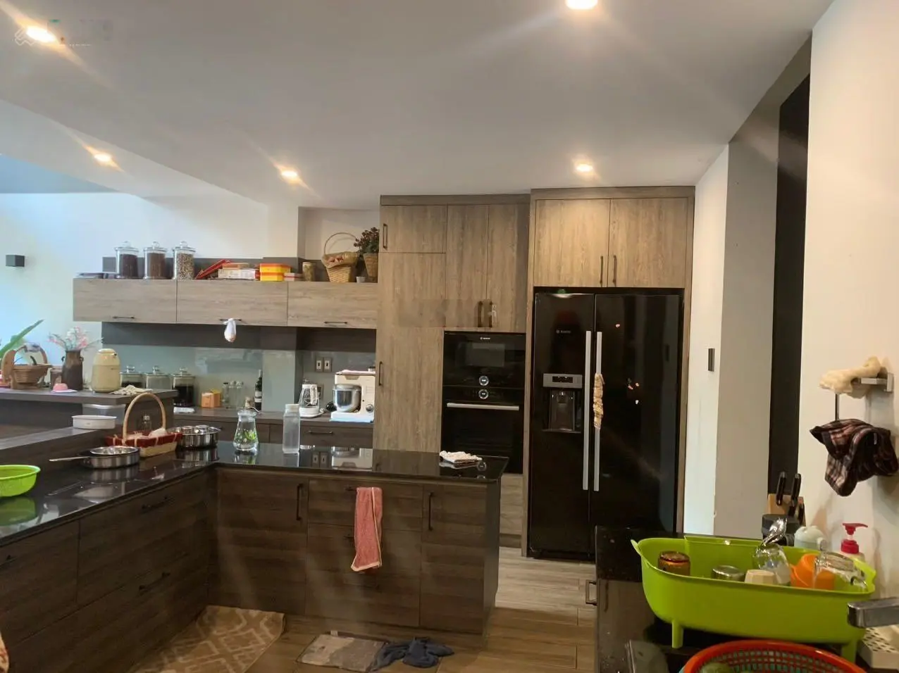 Nhà 1 hầm 1 trệt 4 lầu sân thượng đường Tú Xương, Hiệp Phú, Quận 9. 123m2 giá 17 Tỷ TL