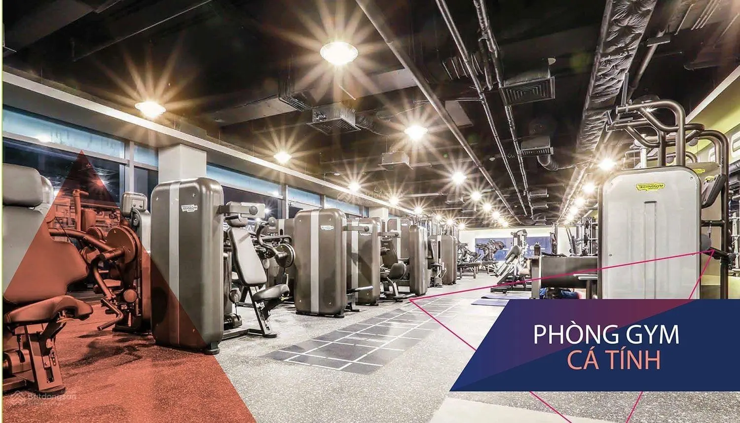 Chính chủ cần bán căn 2 phòng ngủ 72m2 tầng trung giá chỉ 4,3x tỷ( bao phí )