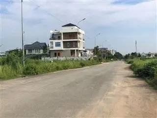 Bán gấp đất Ngô Chí Quốc, Thủ Đức, 2tỷ3/85m2 gần chợ đầu mối, dân cư hiện hữu. 0902 323 *** - Tâm