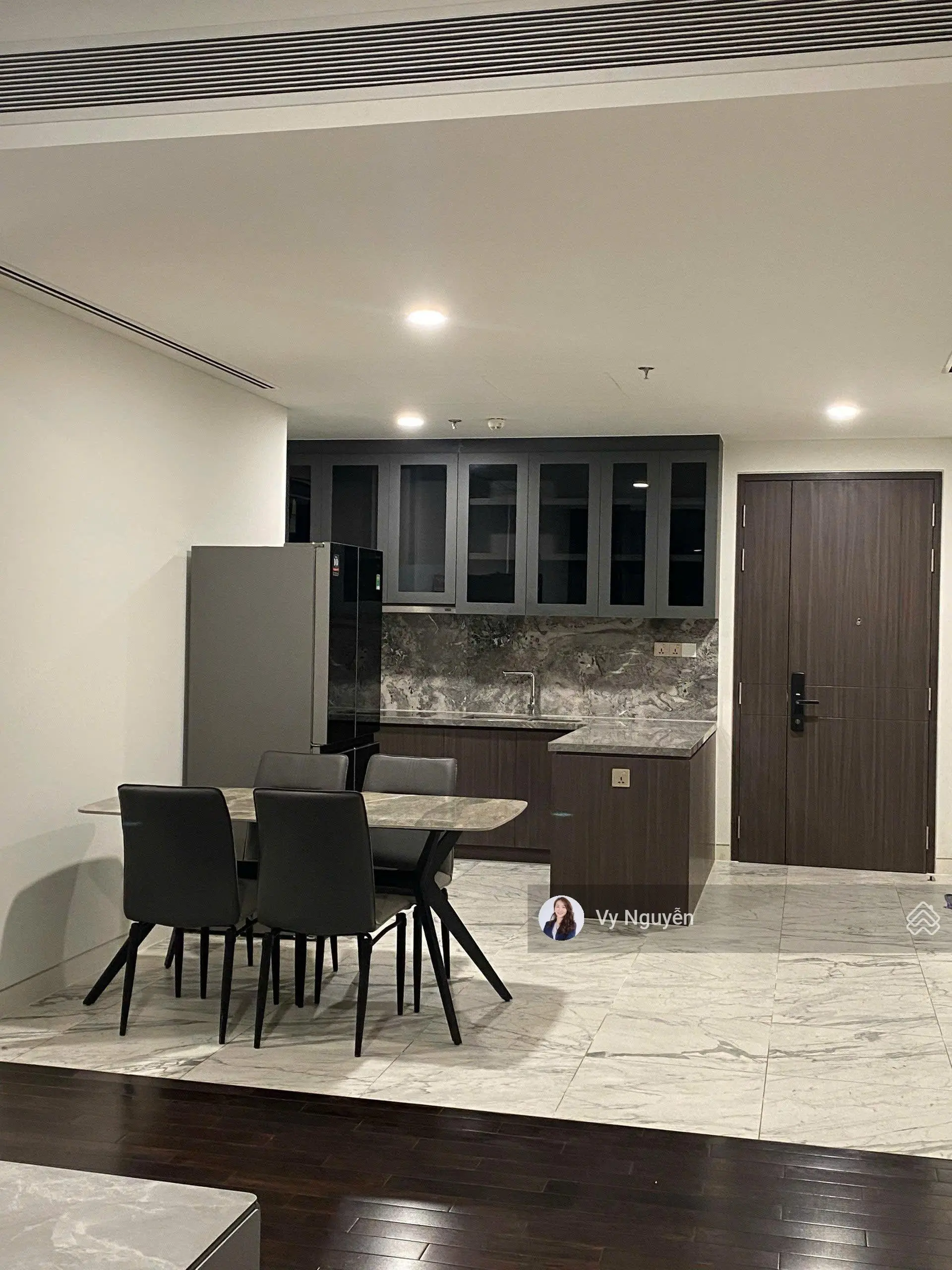 Bán căn hộ 2 phòng ngủ tại Cove Residences thuộc Empire City Thủ Thiêm full nội thất