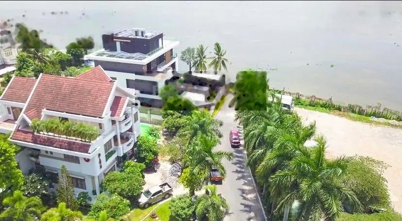 Biệt thự đẹp Thảo Điền - sân vườn hồ bơi - 650m2 - 3 lầu - giá 157 tỷ thương lượng
