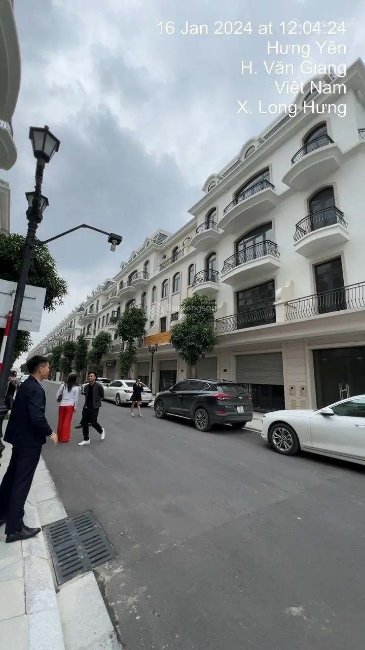 Bán shophouse vừa ở vừa kinh doanh 5 tầng 240m2 sàn tại VH Ocean Park 2 sẵn sổ đỏ giá 7,85 tỷ