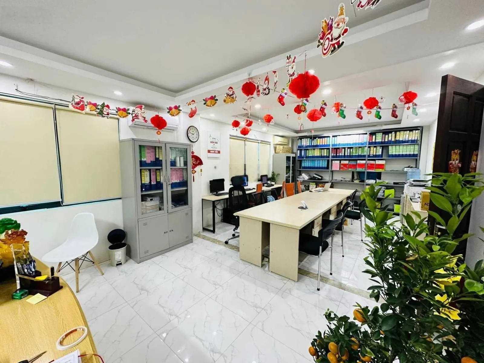 Hiếm! Bán nhà mặt phố Nguyễn Xiển - Thanh Xuân - 85m2, đường 12m, vỉa hè 5m, kinh doanh đỉnh