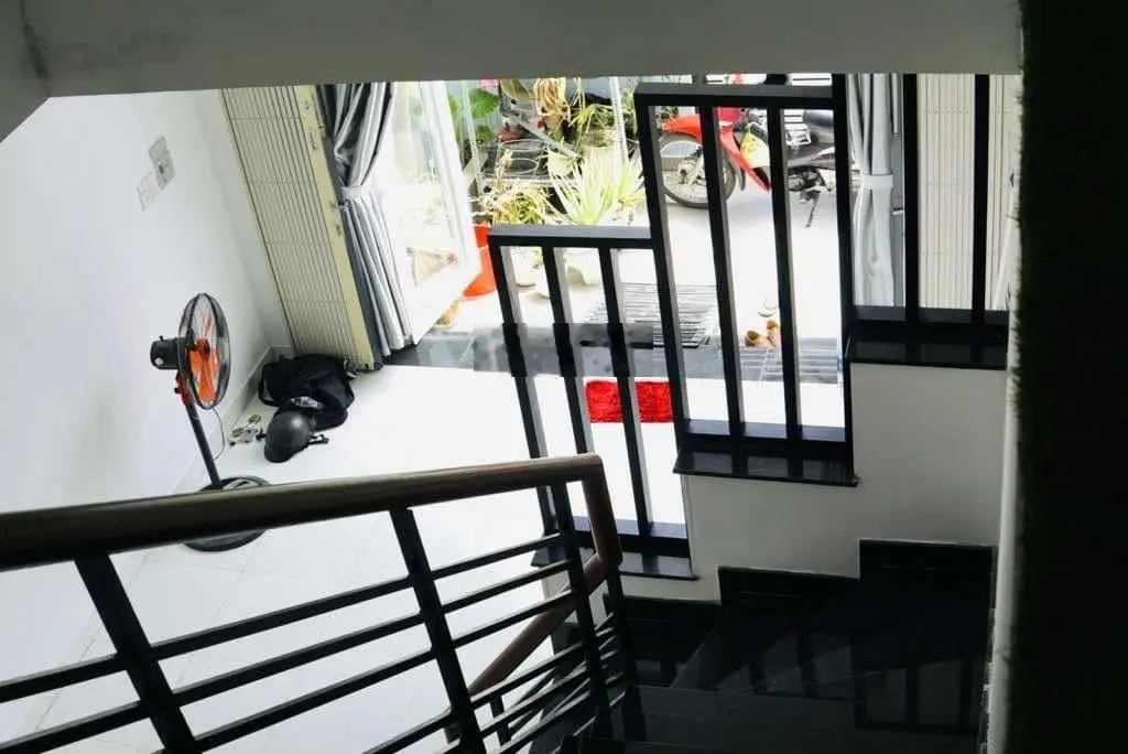 Bán nhà phước long B 60m2 giá nhỉnh 3 tỷ ngay cầu năm lý global cty hẻm xe hơi