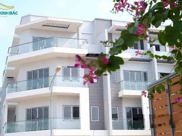 Cần bán nhà liền kề dự án Him Lam Green Park đã có sổ nhỉnh 6. X tỷ