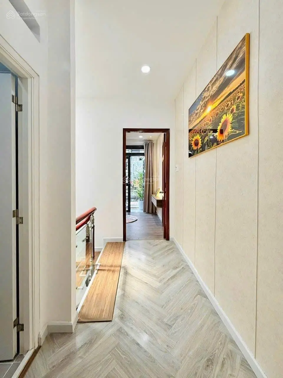 Chỉ với 3tỷ25 sở hữu ngay căn nhà riêng 3PN, 3WC, 55m2 tại Võ Văn Tần, Q3, HCM. Sang tên trong ngày