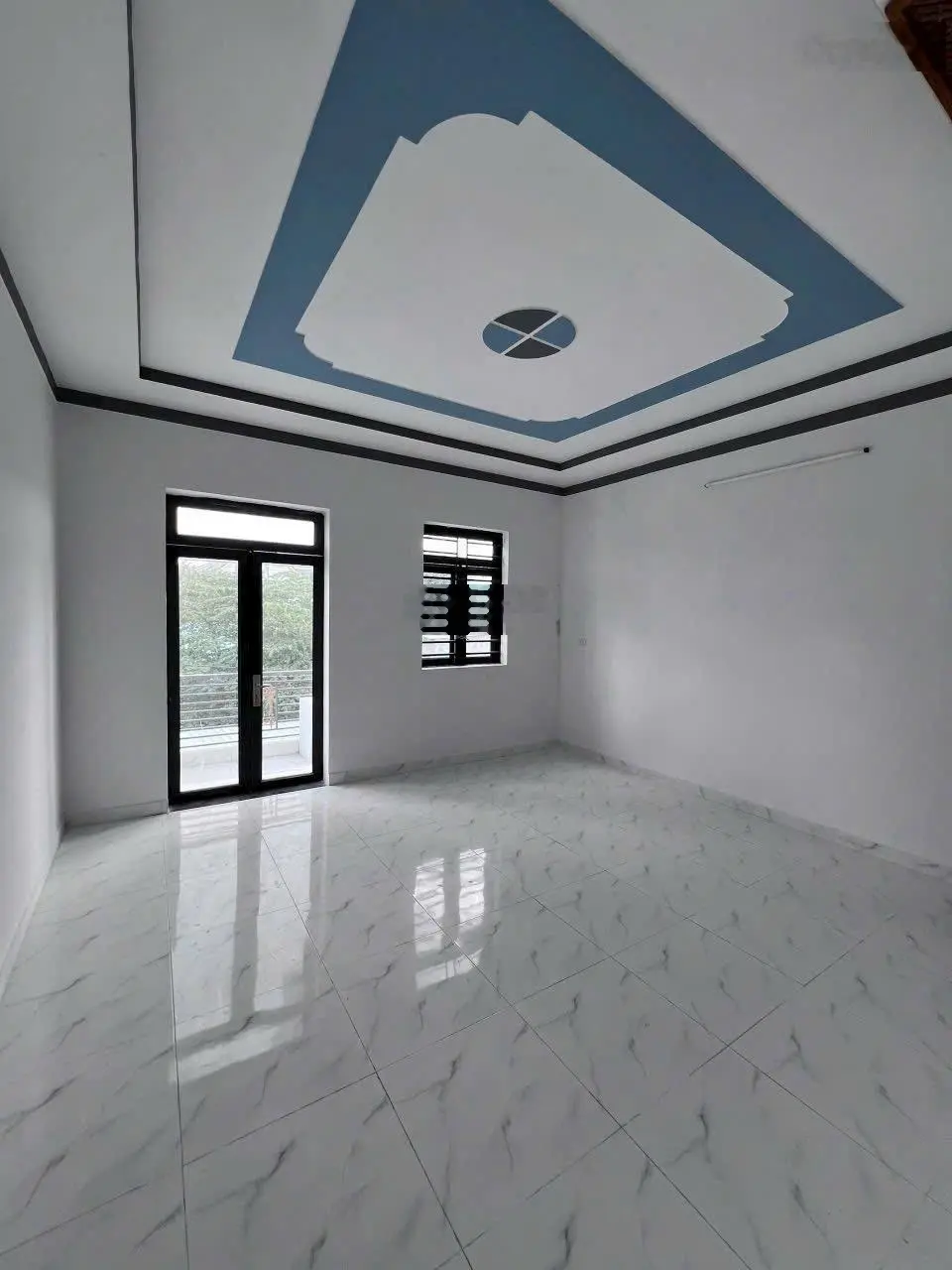 Nhà thanh lí của ngân hàng giá tốt , nhà mới dọn vào ở được , pháp lý chuẩn