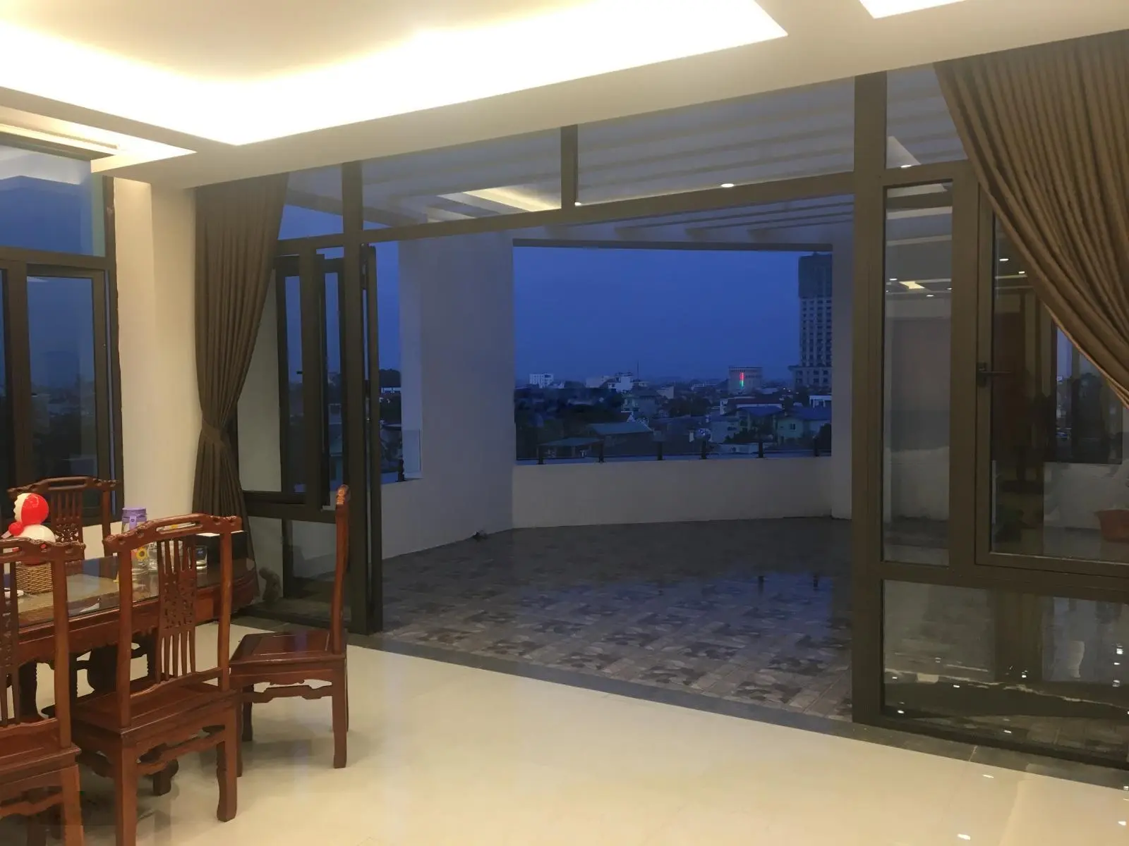 Bán nhà mặt phố trung tâm TP Thái Nguyên