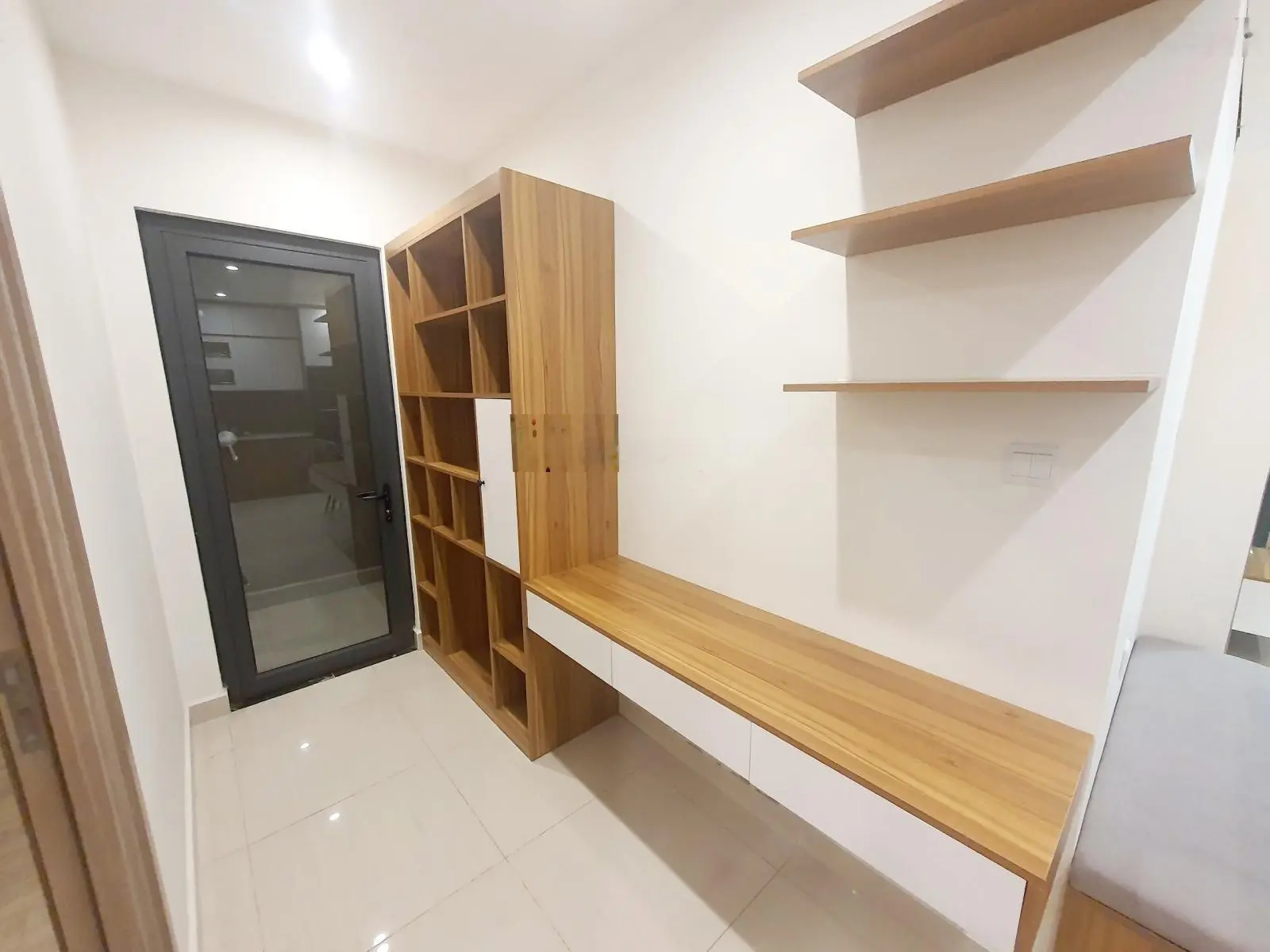 Chính chủ gửi bán căn 2PN2VS The Pavilion diện tích 67m2 Giá Chỉ từ 2,98 tỷ tại Vinhomes Ocean Park