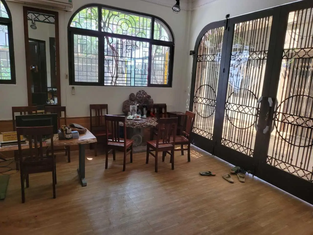 Bán nhà TỔNG CỤC 2 XUÂN LA_ VỊ TRÍ OTO TRÁNH VÀO. DIỆN TÍCH:45 M.4PN .Chào ,:14 tỷ.lh:0362 889 ***