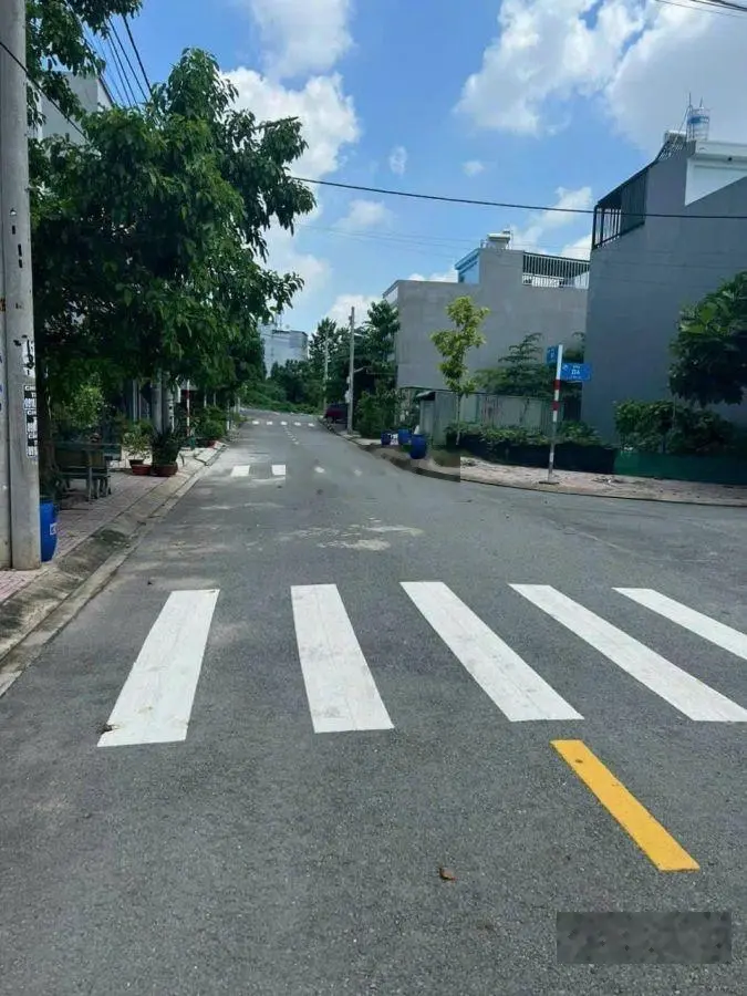 Bán lô đất hẻm 23 đường số 27 - Thủ Đức, 120m2 (ngang 6) giá ngộp 5ty860. đất đô thị / khu dân cư