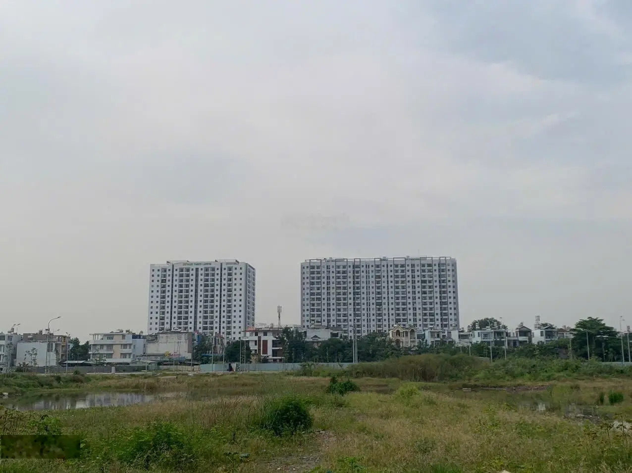 Bán Biệt thự 2MT, khu tái định cư Tân Thới Nhất, Quận 12. Giá 12,5 tỷ.