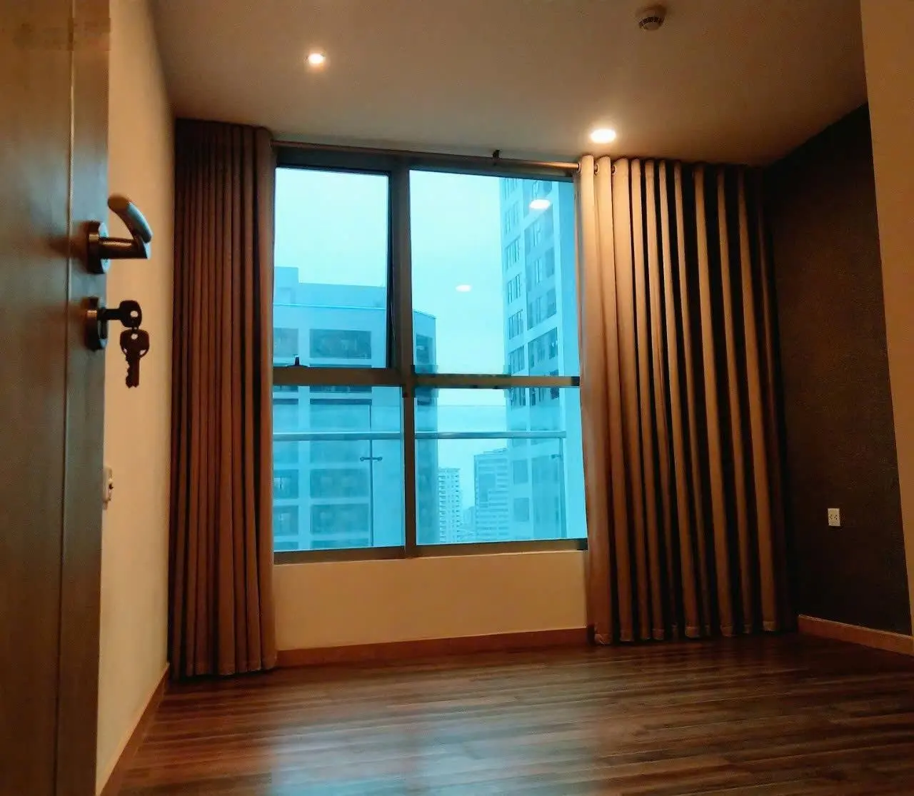(Hot) tôi bán căn hộ tại chung cư Sun Square - Lê Đức Thọ, căn 1903 - DT 91m2 4.65 tỷ. 0389 193 ***