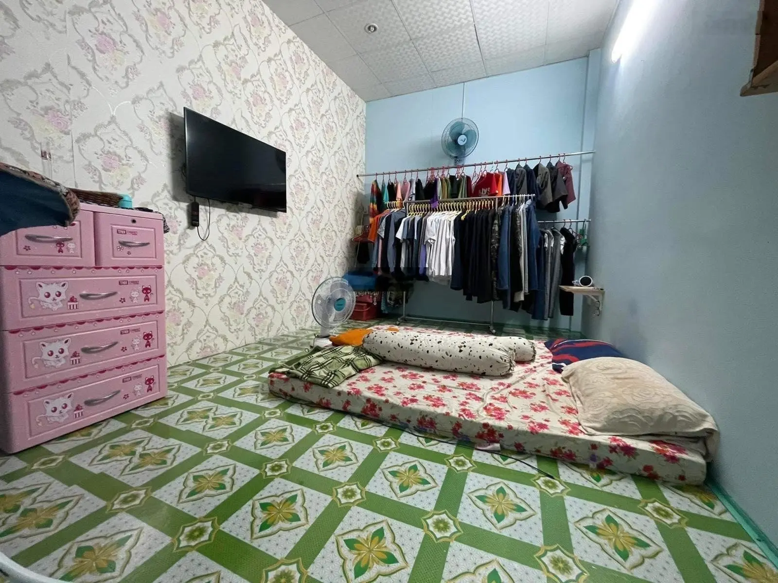 Ngợp giảm sâu 5tỷ bán nhà hẻm ôtô vào nhà vip Hoàng Hoa Thám P13 Tân Bình, 90m2 ngang 4.3m, chỉ 8tỷ