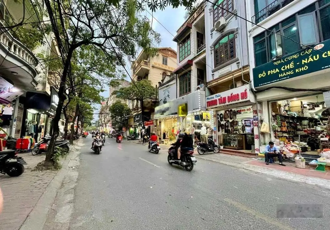 Bán nhà Bà Triệu, Hà Đông. Ô tô tránh, gara ô tô, Kinh doanh, Dt 43m2, 5 tầng, giá 7.5 tỷ