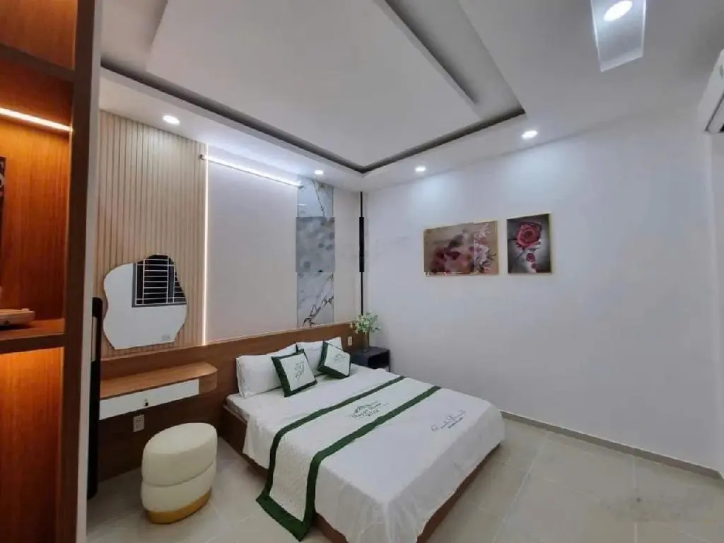 Nhà có chiều ngang 11m cực đẹp Phạm Văn Chiêu, P9, Gò Vấp DT 54m2 giá 5 tỷ 800 full nội thất