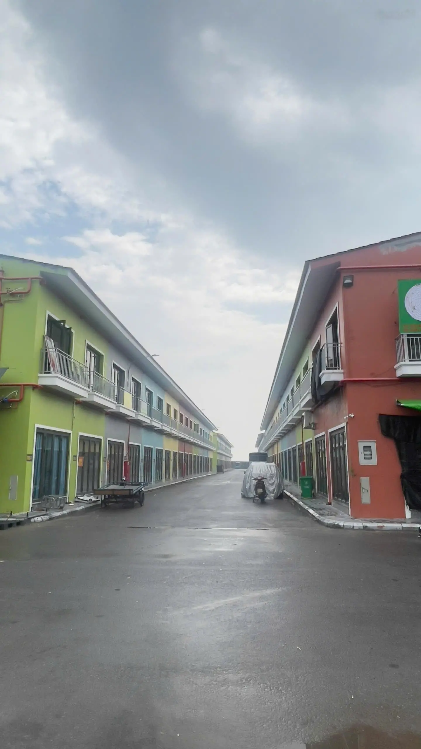 Mở bán shophouse kiốt chợ đầu mối Hà Nội chỉ 3 tỷ/lô, thanh toán hơn 1tỷ nhận nhà luôn 0971 009 ***
