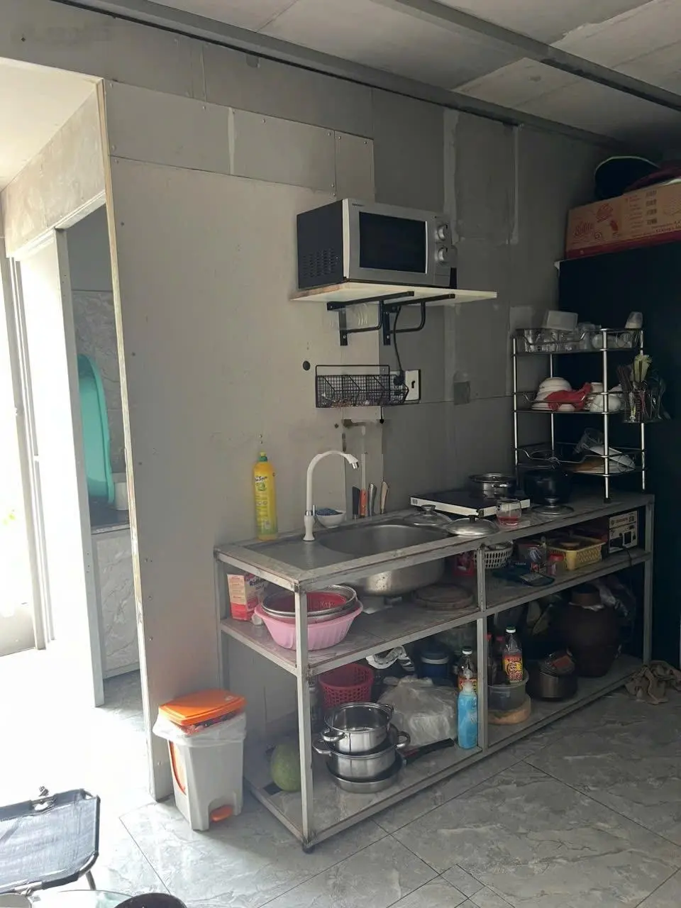 Bán nhà 2 mặt tiền kinh doanh tốt giá chỉ 2,2 tỷ