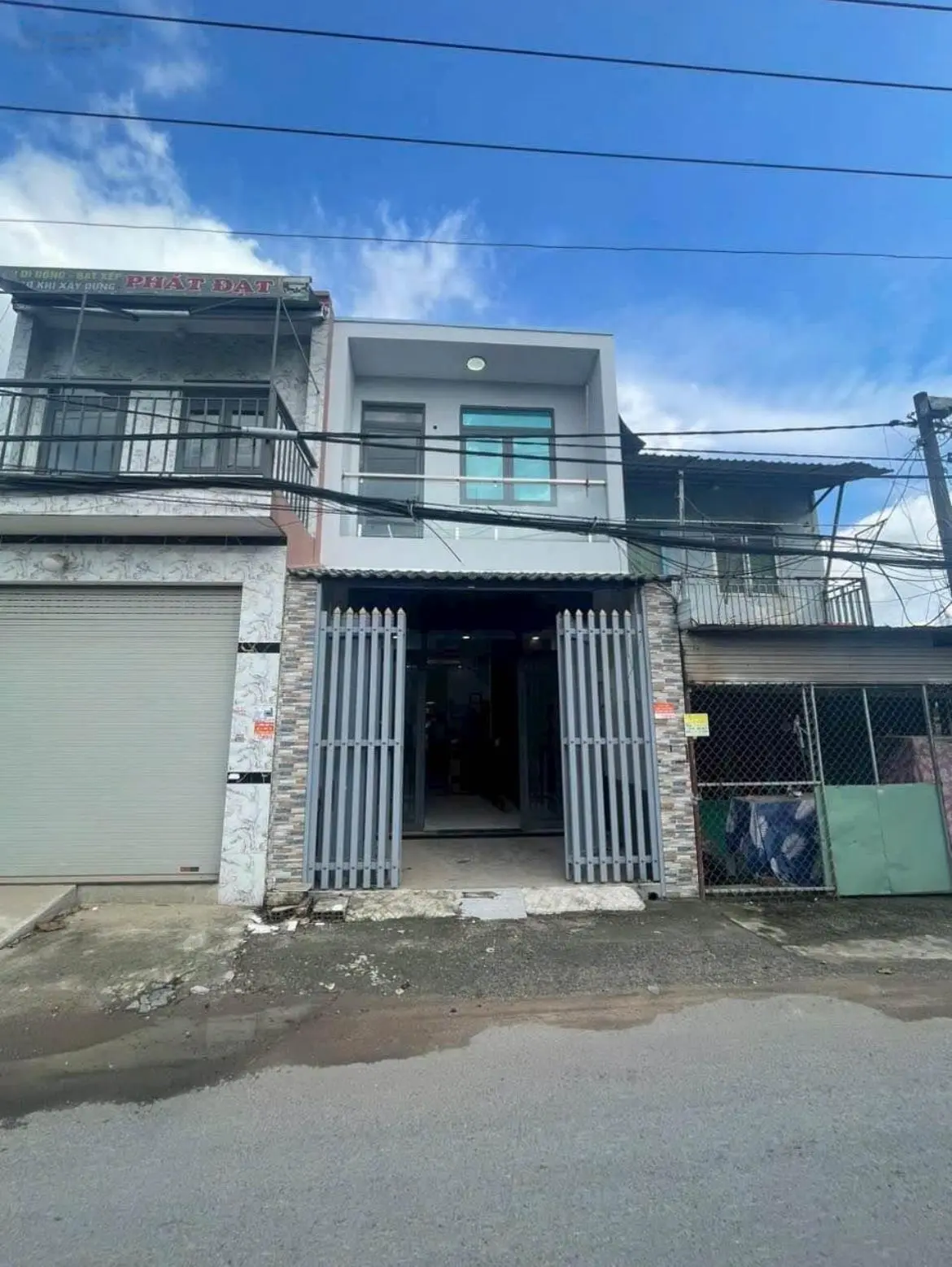 Chính chủ cần bán gấp căn nhà 60m2 SHR ngay đường Lê Văn Quới, cách Ngã tư Bốn Xã 3 phút nhỉnh 2tỷ