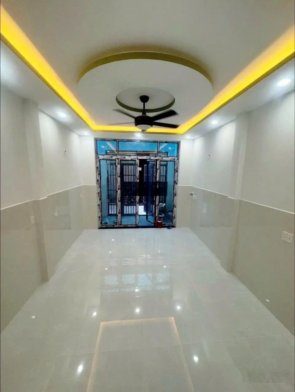 BÁN NHÀ HẺM XE HƠI 8m ,NGAY CÔNG VIÊN CẦU TRẮNG, GIÁP TÂN PHÚ . DIỆN TÍCH 48M2 . GIÁ NHỈNH 5 tỉ .