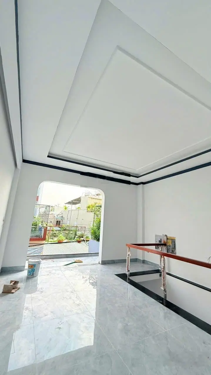 Nhà phố mới xây 92m gần chợ Xón Vắng và Vincom550 Tp. Dĩ An