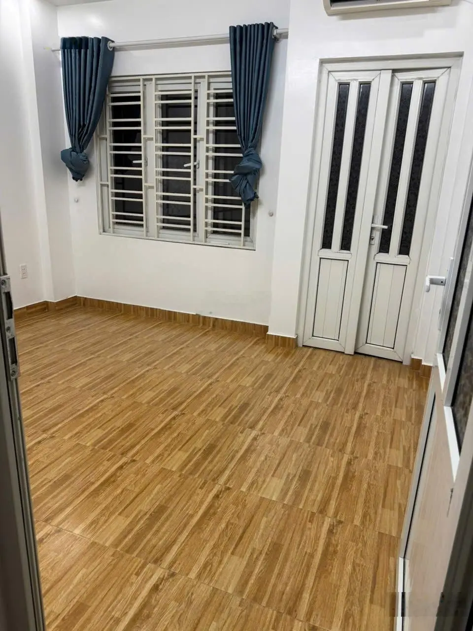 Bán nhà 4 tầng cạnh tái định cư cây đa