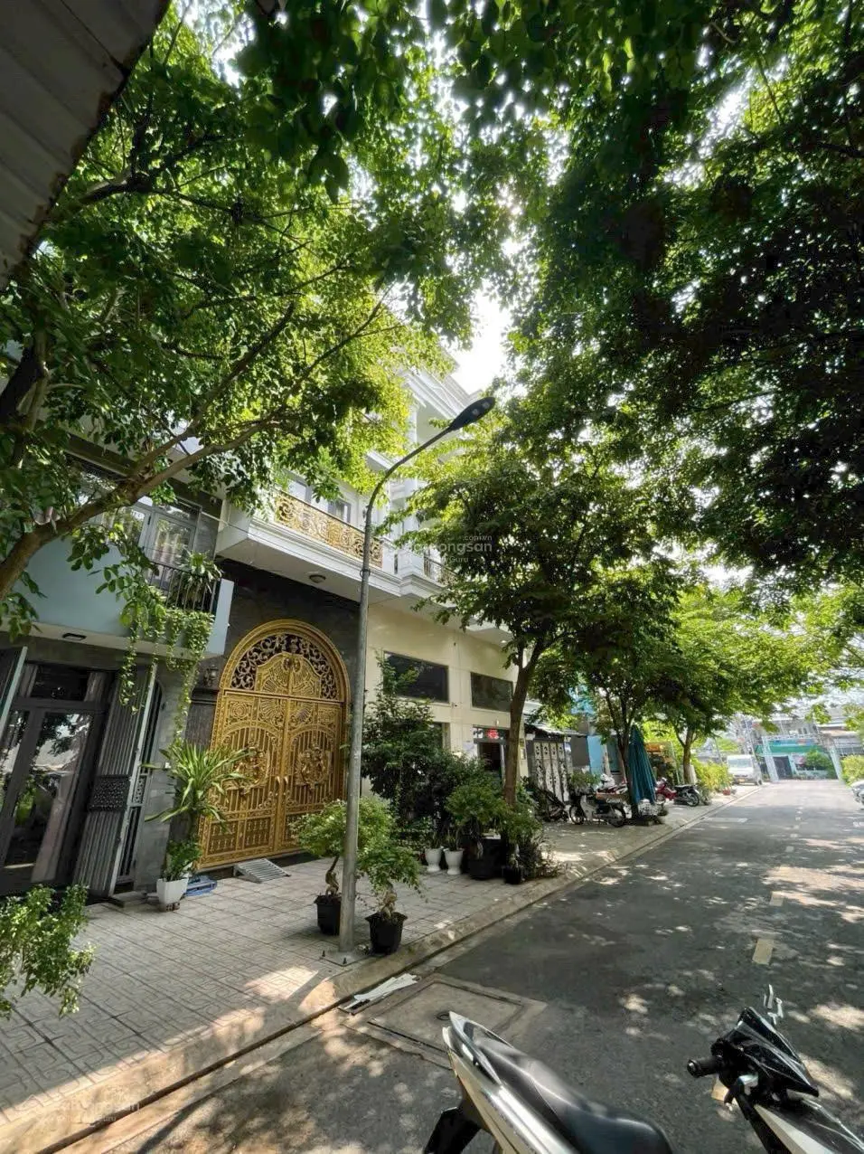 Bán nhà Đẹp 4,2m x16m.xây 1 lủng 3 lầu hẻm nhựa 12m có vỉa hè đường TA16,phường Thới An.quận12