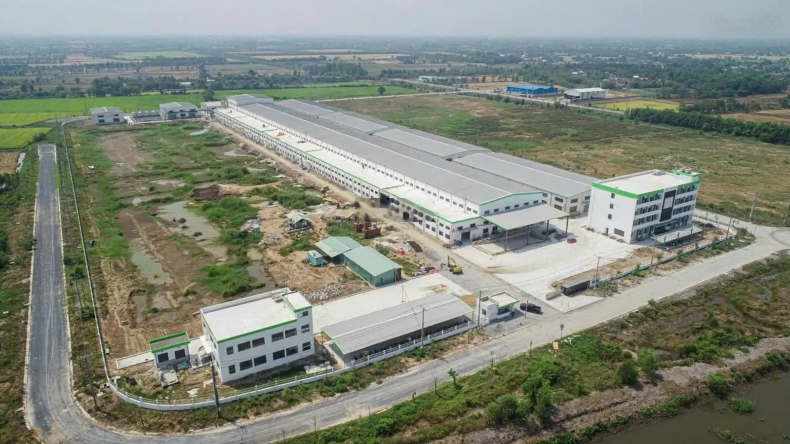 Bán đất trong KCN Bến Lức, Long An, diện tích: 15.000m2, giá: 5,53 triệu/m2