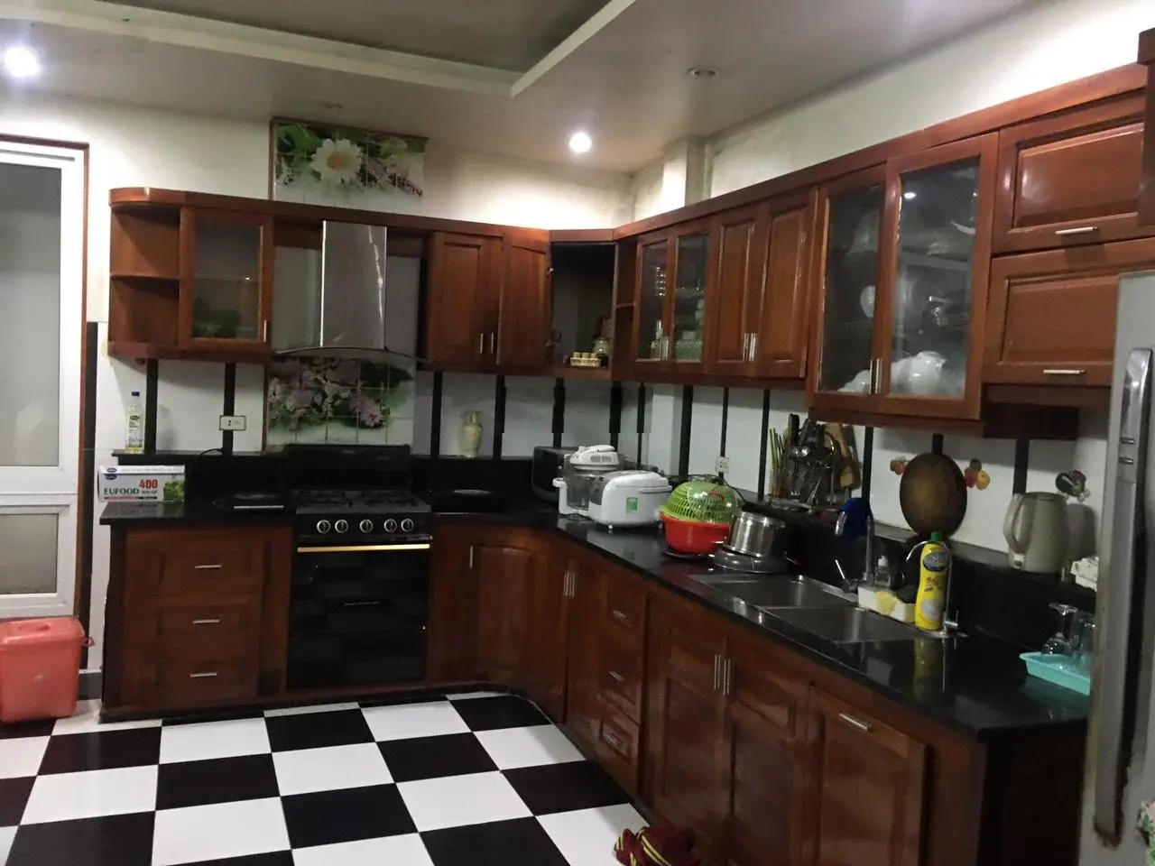 Mặt phố Thạch Bàn ô tô tránh - kinh doanh đỉnh 98 m2 4 tầng 22 tỷ