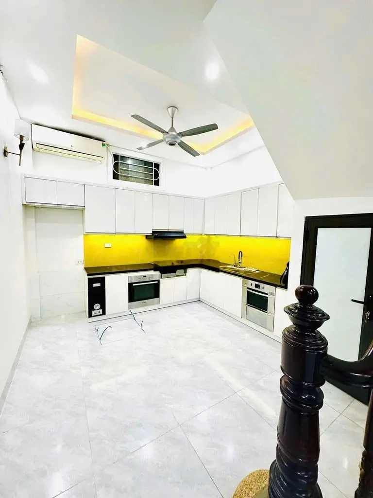 HIẾM ! P/LÔ VIP Ngọc Thụy, 5 TẦNG, 46m, 2 mặt ngõ Ô tô, NHỈNH 6 tỷ