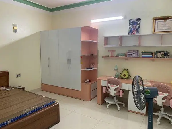 Bán nhà 3 tầng phường Trưng Vương-Cách mặt đường Bến Tượng 100m- Ngay gần phố đi bộ - LH:0916 456 ***