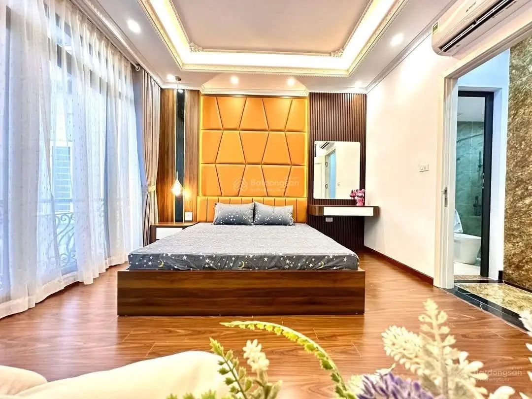 Bán nhà đống đa xã đàn vip mặt ngõ thông kinh doanh mọi loại hình nhà 6 tầng thang máy mặt tiền rộn