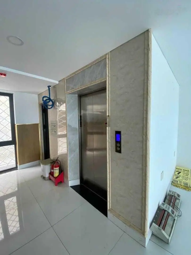 Cho thuê tòa nhà văn phòng mặt tiền Hà Huy, Thạnh Lộc, Giáp Quân 12