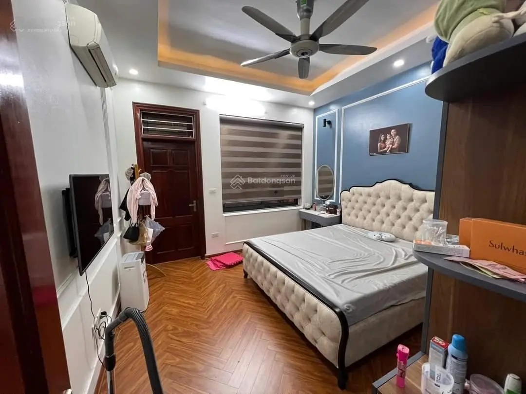 Bán nhà phân lô, ô tô tránh, thang máy Vũ Phạm Hàm, Cầu Giấy 50m2 6 tầng MT 4m 16.5 tỷ