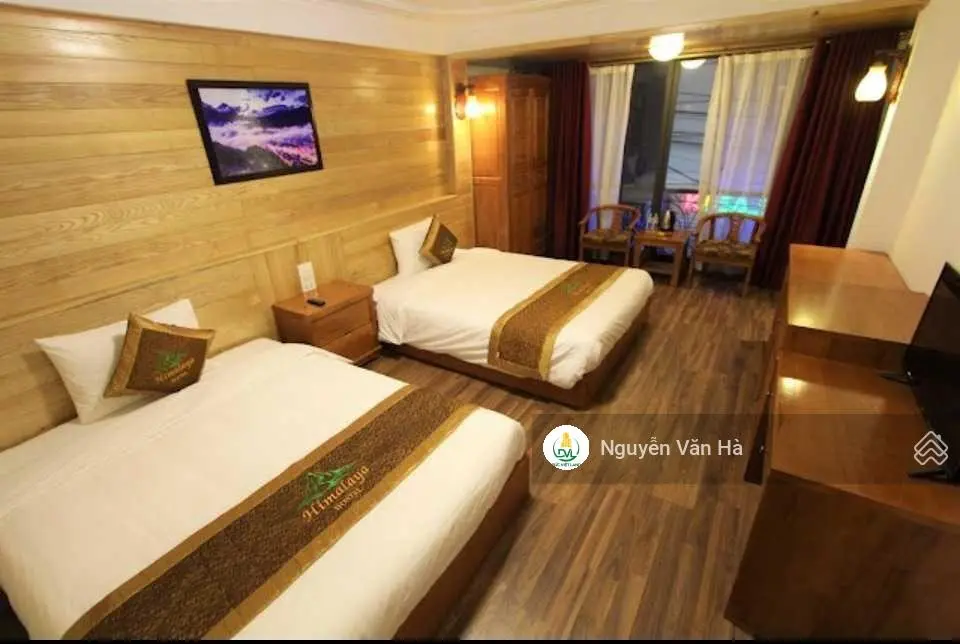 Bán khách sạn 5 tầng gần ngay đầu ngõ Hùng Hồ đường Xuân Viên, TT Sapa, TP Lào CAI DT 126 m2 MT 9m