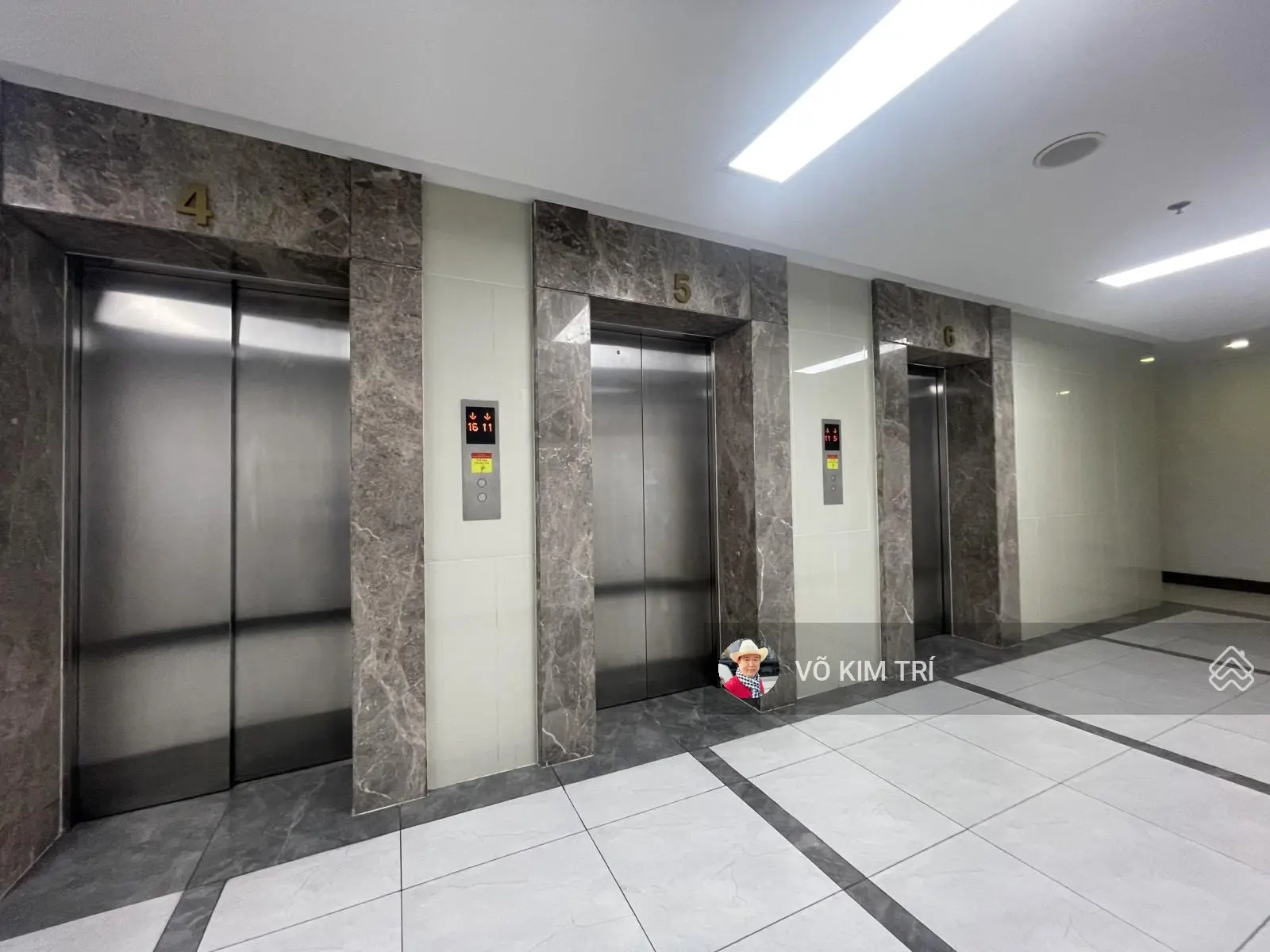 CC RICHMOND TẦNG 13 67M2 2PN 2WC BAN CÔNG VIEW ĐẸP GIÁ 3,92TỶ LH: 0918 220 *** MR. TRÍ
