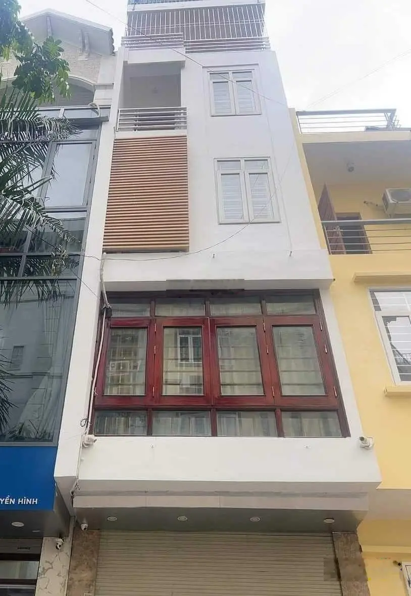 Nhà Học Viện Tài Chính - DT 45m2 - 4 tầng - giá 8,5 tỷ - Bắc Từ Liêm - kinh doanh - ô tô tránh