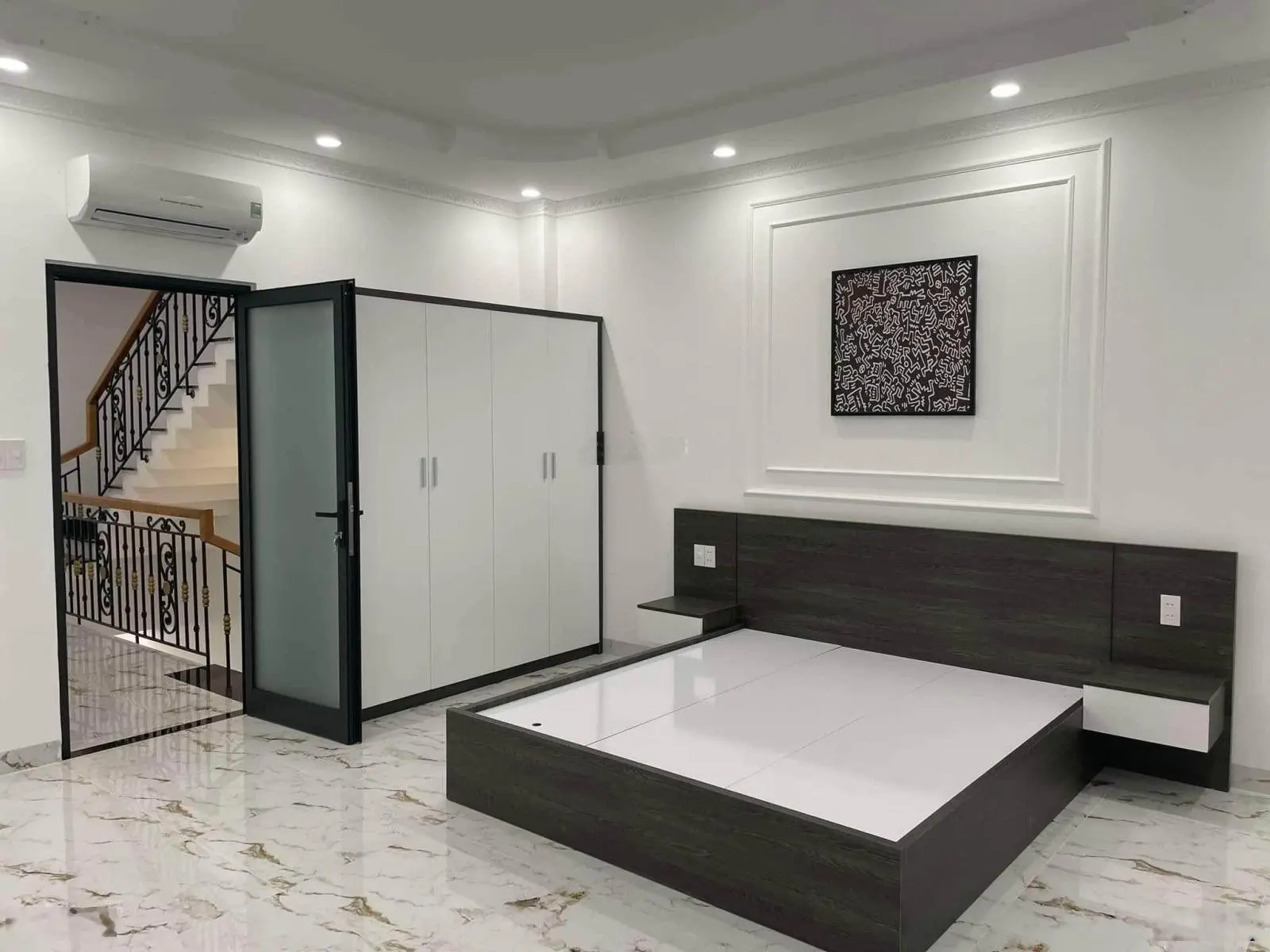 Cần bán nhà đẹp đối diện công viên khu đô thị Lê Hồng Phong 2, Đầy đủ nội thấy chỉ 7tỷ5