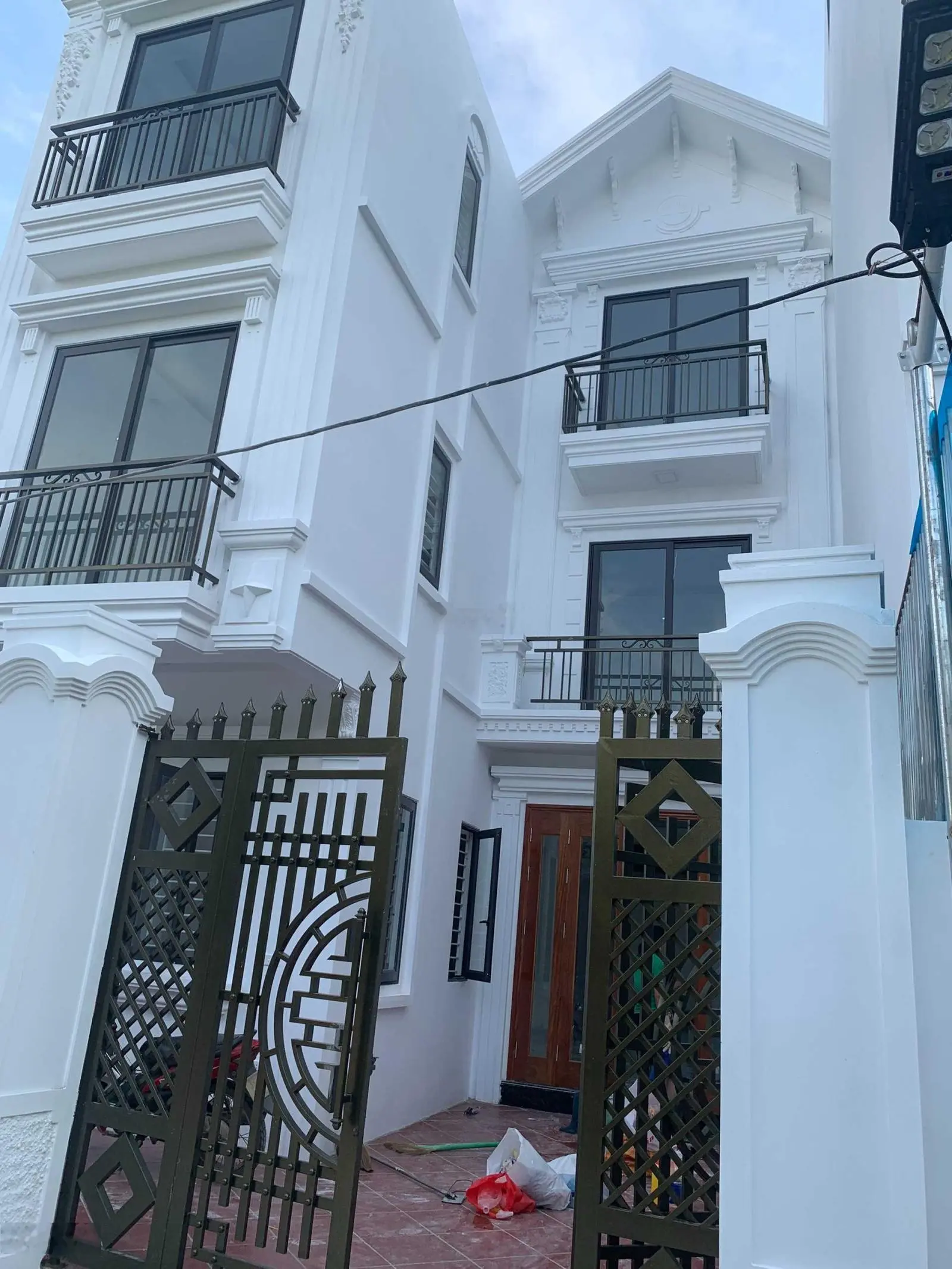 Khó tin! Nhà Độc Lập - 100m2 Đại Thành mới tinh - đi khoảng 10p vào trung tâm Hà Đông